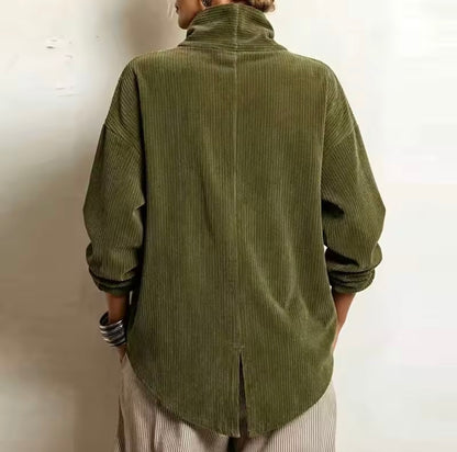 Carmela | El Jersey de Pana con Botones en Verde Oliva