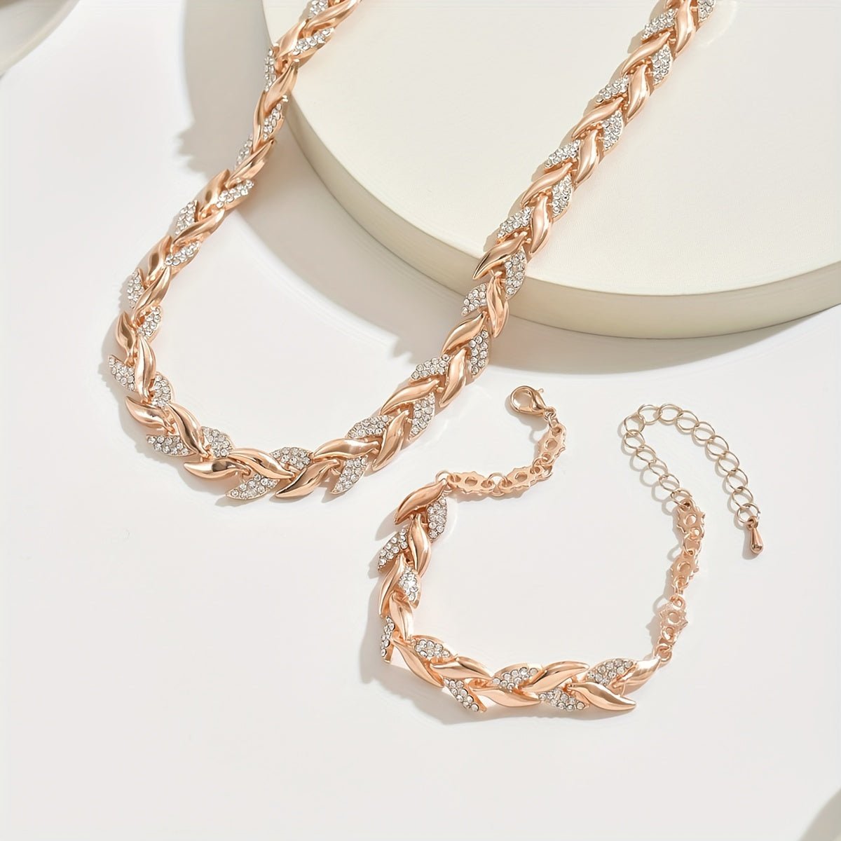 Conjunto de joyas con cristales