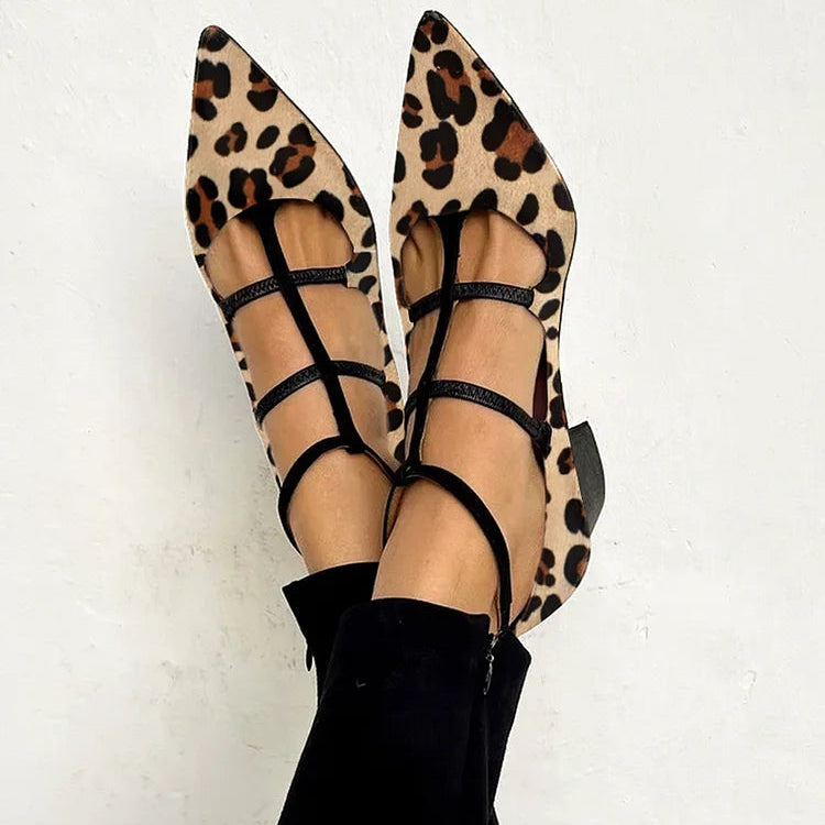Zapatos de tacón con tira de leopardo Carmen Luz