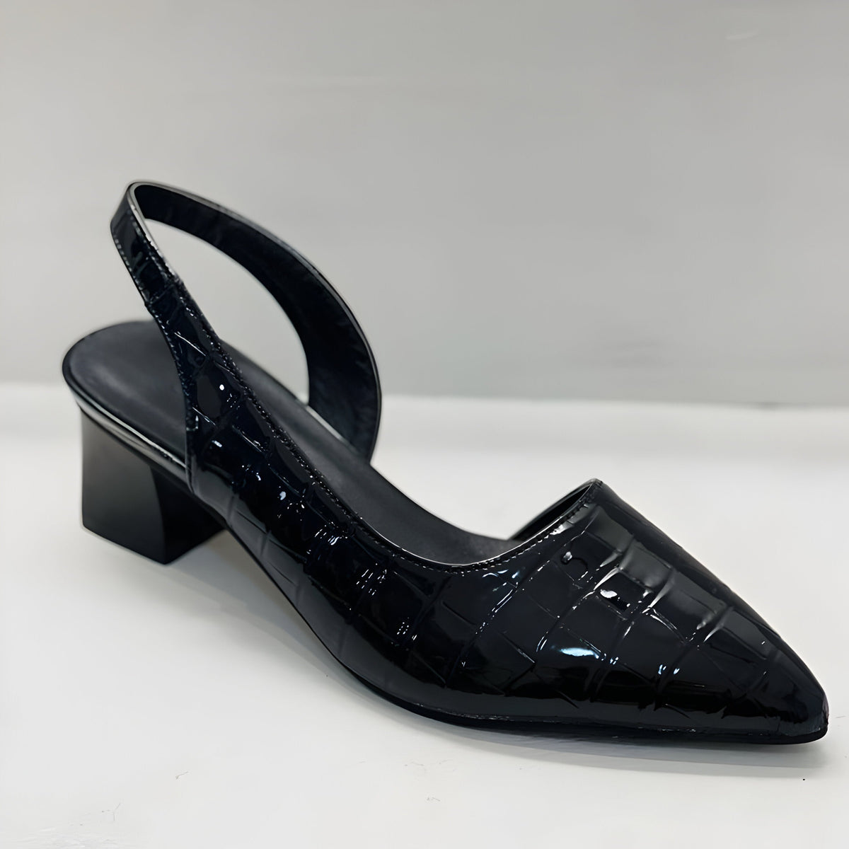 Zapatos de tacón con puntera ancha Mari Feli