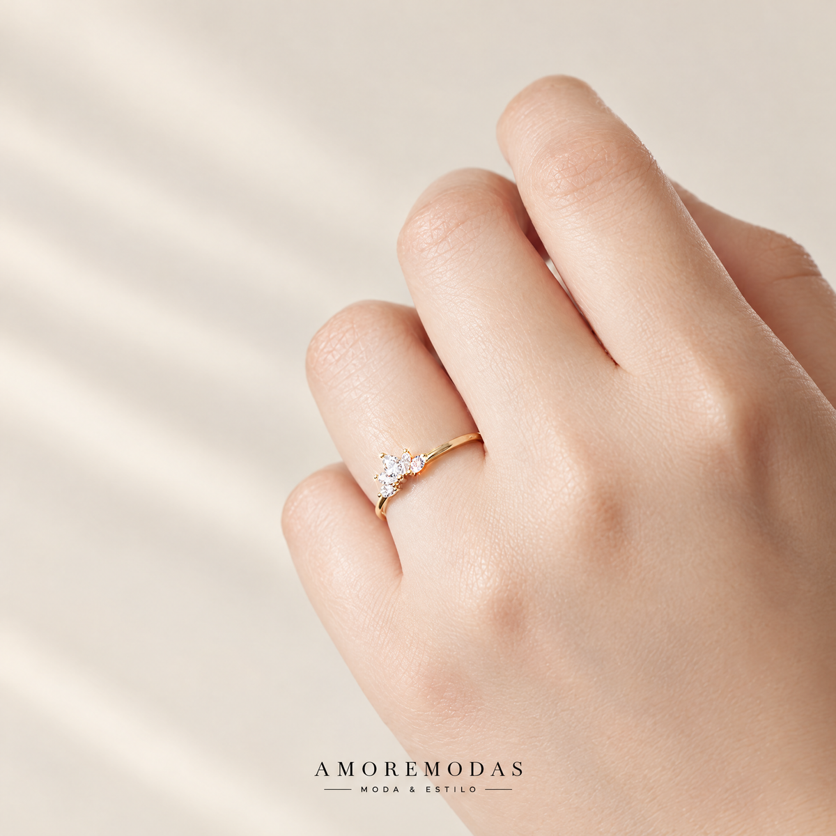 Anillo corona de plata 925 con circonitas AMOREMODAS