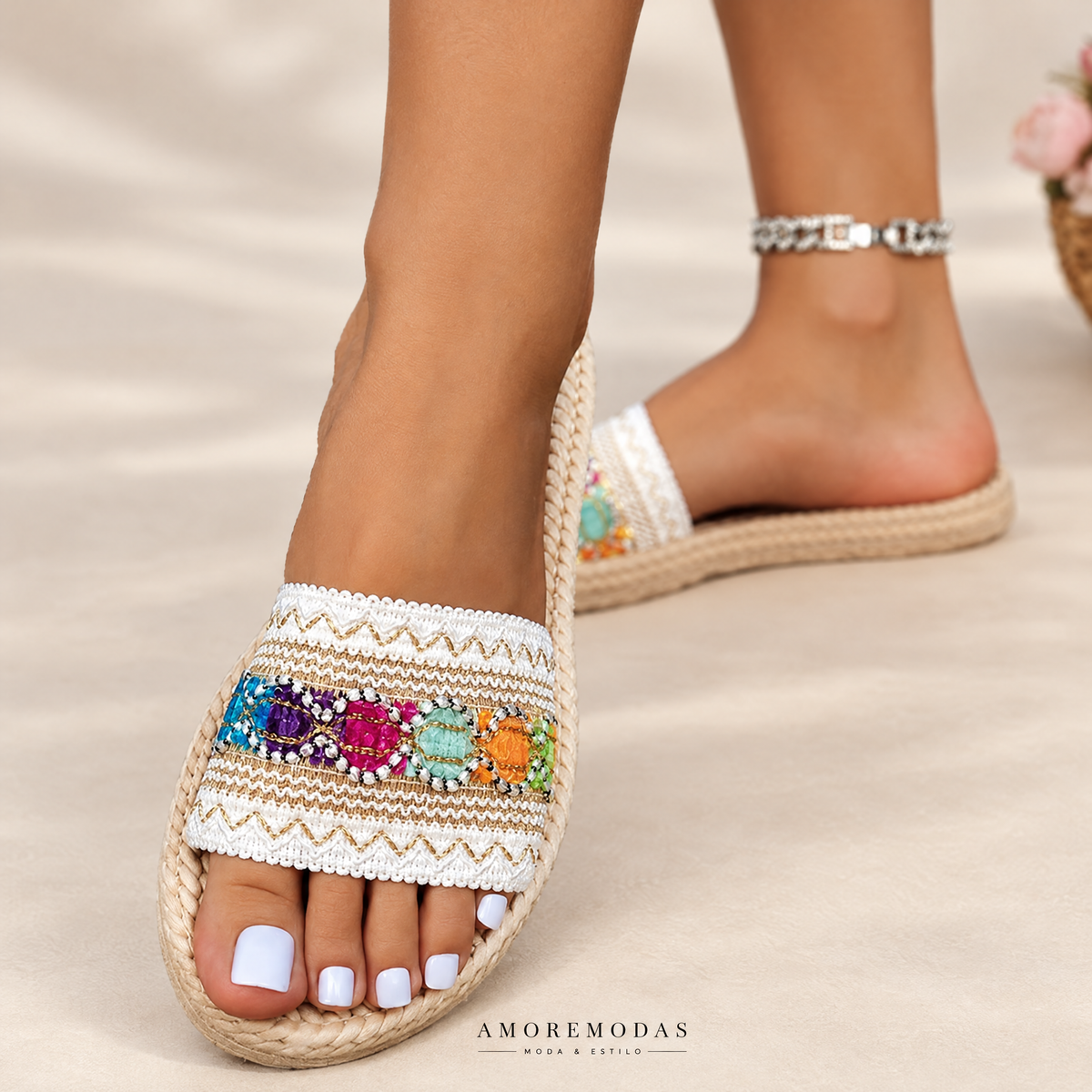 Sandalias Planas Bohemias con Borlas