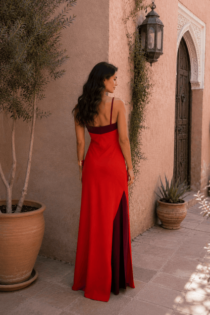 Vestido largo halter con abertura Elisa