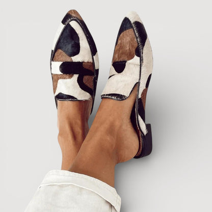 Mocasines cómodos con estampado de vaca María