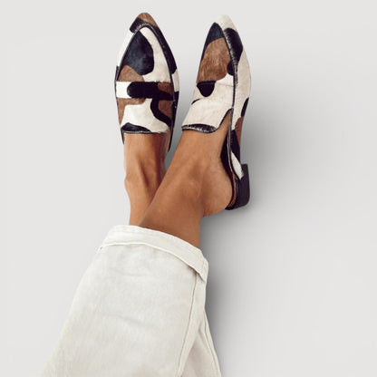 Mocasines cómodos con estampado de vaca María