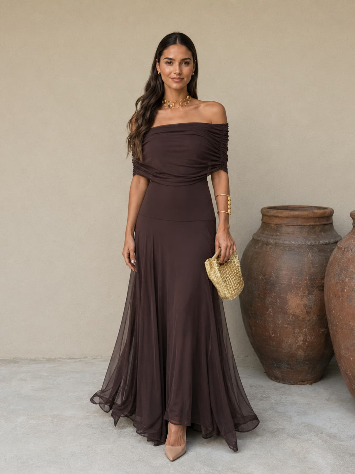 Vestido estilo Toledo en marrón Adriana
